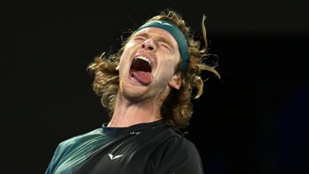 Andrey Rublev, locul 5 mondial a injurat un arbitru in semifinalele din Dubai