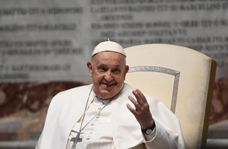 Papa Francisc afirma ca Ucraina ar trebui sa aiba ,,curajul steagului alb” al discutiilor de pace: ,,Sa nu va fie rusine sa negociati, inainte ca lucrurile sa se inrautateasca”