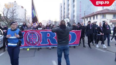 Rapid - FCSB. Galeria oaspetilor a venit grupata la Arena Nationala