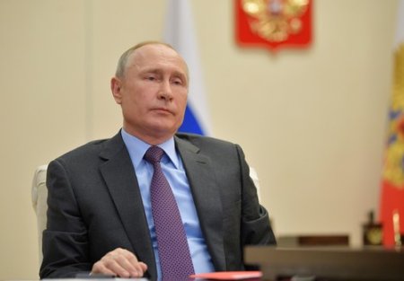 Putin vrea sa rescrie istoria. Parlamentarii rusi au propus in Duma de Stat un proiect de lege prin care sa anuleze transferul sovietic al Crimeei catre Ucraina