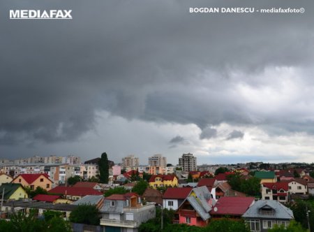 Meteo. Ploi semnificative in tara si ninsori la munte, pana vineri dimineata