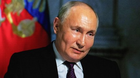 Vladimir Putin a fost reales presedinte, obtinand aproape 90% din voturi