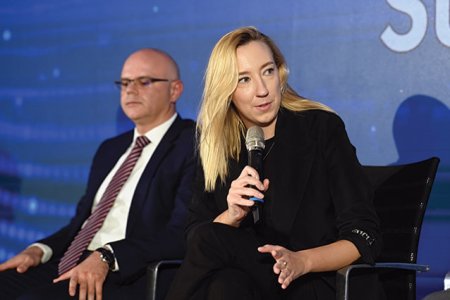 Zuzanna Kurek, IR Manager, One United Properties: Fara transparenta emitentilor, fara raportari de calitate, cel putin la nivel comparabil cu alte tari din regiune, putini investitori din afara vor intra pe piata de capital