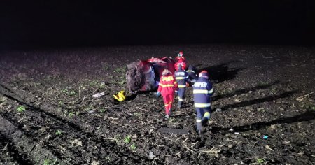 Accident cu cinci victime in judetul Galati, dupa ce o masina s-a rasturnat si a ajuns in camp