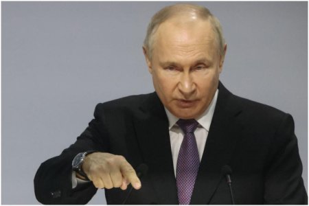 Putin vrea intarirea armatei din Rusia