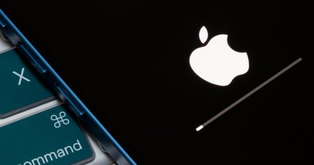 Apple este acuzata de monopolizarea pietelor de smartphone-uri intr-un proces antitrust in SUA