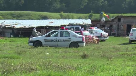 Un copil de doi ani a murit dupa ce a baut dintr-un recipient gasit la o stana din Dolj. Ce se afla inauntru