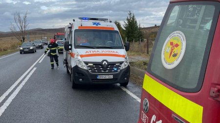 Patru raniti, intre care un copil, intr-un accident cu patru masini