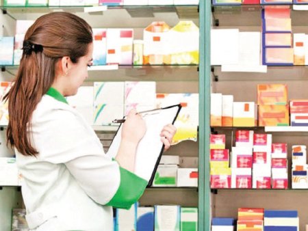 Farmacia, ocolita de absolventi. Tinerii farmacisti aleg joburi de reprezentanti medicali sau deschid businessuri proprii: Farmacia era cel mai bine platita ramura din domeniul sanatatii, acum este cel mai prost platita