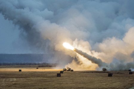 SUA, ajutor militar de urgenta de 400 milioane dolari pentru Ucraina pentru a opri ofensiva rusa: sisteme HIMARS, rachete PATRIOT, blindate Bradley, munitie artilerie