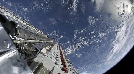 Starlink, reteaua de internet pe care se bazeaza Ucraina, se confrunta cu dificultati tehnice. Elon Musk spune ca satelitii sunt sub presiune din cauza furtunii geomagnetice