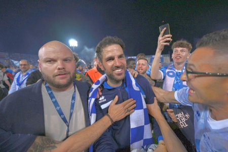 Fara licenta PRO, Cesc Fabregas i-a promovat la primul lui sezon in antrenorat » A recurs la o strategie intalnita des in Superliga