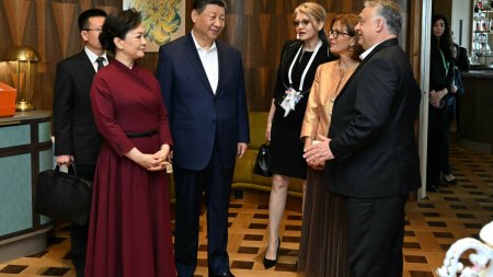 Ce a mancat Xi Jinping in Ungaria. Hotel doar pentru el, mii de agenti, escortat la plecare de avioane de lupta maghiare