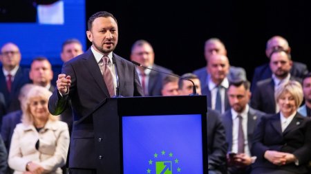 Mircea Fechet si-a lansat candidatura pentru CJ Bacau: Dupa 35 de ani, judetul Bacau poate deveni liberal