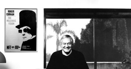 Regizorul care i-a descoperit pe Martin Scorsese si James <span style='background:#EDF514'>CAMERON</span> a murit la varsta de 98 de ani