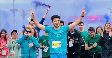 Cine sunt castigatorii Bucharest HALF MARATHON 2024. 10.000 de alergatori au luat startul FOTO