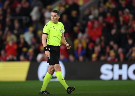 Istvan Kovacs va arbitra <span style='background:#EDF514'>FINALA EUROPA LEAGUE</span>