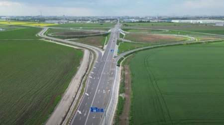 Data la care deschide cel mai lung traseu de autostrada in Romania. Are aproape 250 de kilometri!