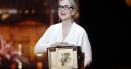 Meryl Streep, <span style='background:#EDF514'>RECOMPENSAT</span>a cu un Palme d'Or onorific in timpul ceremoniei de deschidere a Festivalului de Film de la Cannes VIDEO