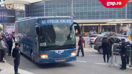 FINALA CUPEI ROMANIEI. Otelarii lui Dorinel Munteanu au ajuns la stadionul din Sibiu