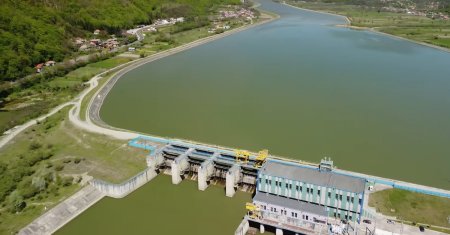 Cand se va circula pe autostrada Pitesti-Sibiu, proiectul la care se lucreaza de 30 de ani