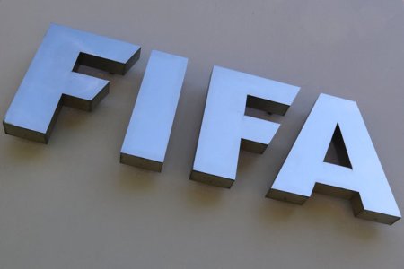 FIFA propune sanctiuni obligatorii impotriva <span style='background:#EDF514'>RASISMUL</span>ui, inclusiv anularea meciurilor