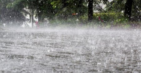 Prognoza meteo pentru urmatoarea perioada: vreme calda, dar ploioasa, la nivelul intregii tari