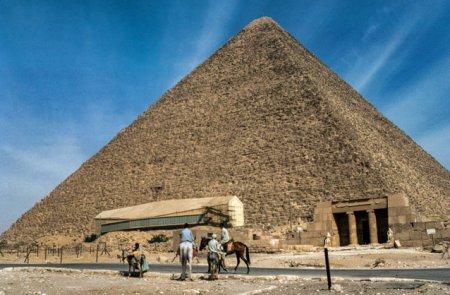 Oamenii de stiinta ar fi rezolvat misterul din spatele piramidelor din Egipt