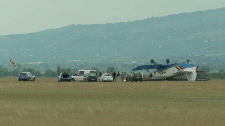 Incident aviatic in Buzau. A fost implicat un avion folosit pentru un exercitiu militar cu parasutisti