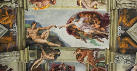 De ce nu se ating degetele lui Dumnezeu si ale lui Adam in faimoasa opera de arta a lui Michelangelo de pe <span style='background:#EDF514'>TAVANUL</span> Capelei Sixtine