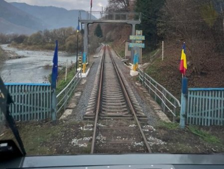 Cel putin 30 de ucraineni care fugeau de armata s-au inecat la granita cu Romania si Ungaria