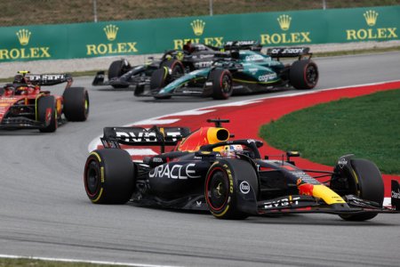 Verstappen castiga pentru a cincea oara in sezon, dupa ce l-a invins pe Norris la Imola