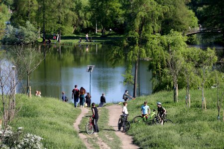 Prognoza meteo pentru iunie. Cum va fi vremea in primele doua saptamani de vara