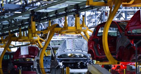 Ford Otosan a imprumutat 48 milioane de euro pentru productia noilor modele, inclusiv masini electrice