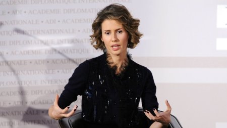 Asma al-Assad sufera de leucemie. Prima-doamna a Siriei a mai invins cancerul o data