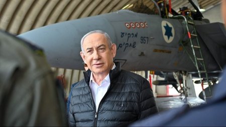 Premierul israelian Benjamin Netanyahu neaga ca infometeaza civilii din Gaza ca metoda de razboi: Minciuni