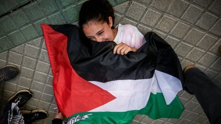 Norvegia, Irlanda si Spania au recunoscut independenta Palestinei. Israelul a reactionat imediat