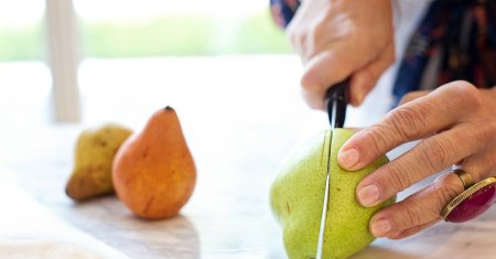 Reteta delicioasa de pere cu mamaliga coapta. Putini au auzit de acest preparat