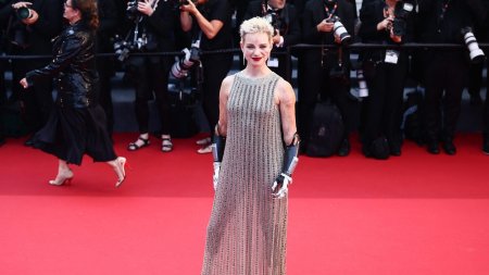 Spadasina paralimpica italiana Beatrice Vio, care are toate membrele amputate, a eclipsat vedetele de la Cannes: A vrajit covorul rosu