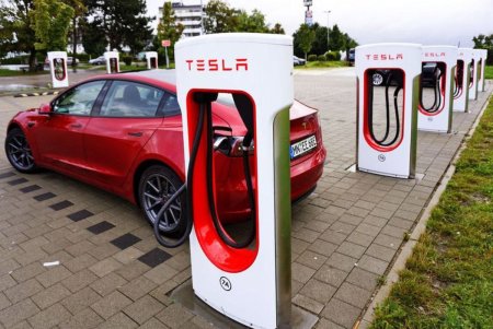 Vanzarile au scazut pentru Tesla in Europa » Cel mai mic volum inregistrat in ultimele 15 luni