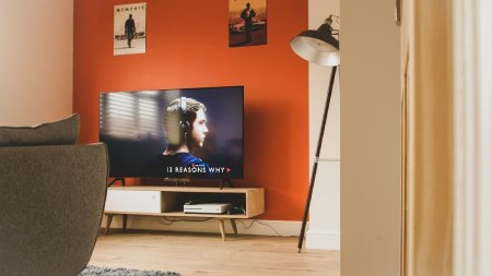 8 lucruri la care sa fii atent cand cumperi un TV