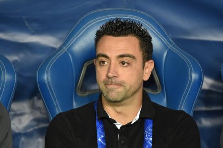 Xavi a fost demis de conducerea Barcelonei la o luna dupa ce a fost convins sa ramana. Cine va fi noul antrenor al echipei catalane