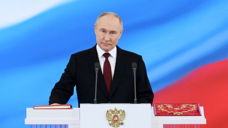 Vladimir Putin cere reluarea negocierilor de pace cu Ucraina, dar contesta legitimitatea lui Zelenski