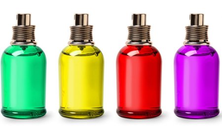 Parfumuri <span style='background:#EDF514'>CONTRAFACUTE</span>, in valoare de 20 milioane lei, retinute de inspectorii vamali