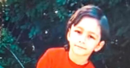 O fetita de opt ani, care disparuse de acasa, a fost gasita moarta intr-o liziera de salcami. Inainte de a fi ucisa, a fost violata