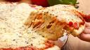 Inteligenta Artificiala de la Google recomanda oamenilor sa puna lipici in branza de pe pizza si sa manance pietre