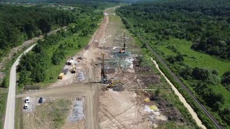 Incep lucrarile la Autostrada ursilor. Marcel Ciolacu: Este una dintre cele mai mari rusini ale Romaniei