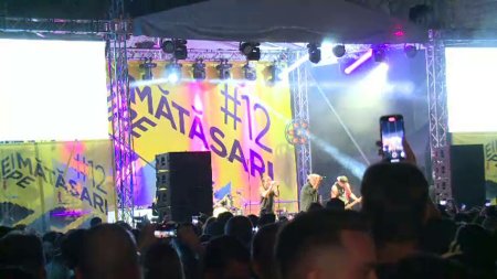 Festivalul Femei pe <span style='background:#EDF514'>MATASARI</span> se incheie duminica seara. Intrarea este gratuita, iar distractia e garantata