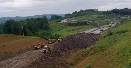 Incep lucrarile la mult intarziata autostrada ursilor, numita de Sorin Grindeanu rusinea nationala