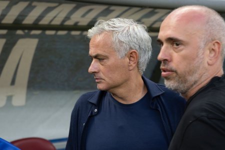 Cum l-a suparat Ion Craciunescu pe Jose Mourinho la meciul Generatiei de Aur: 